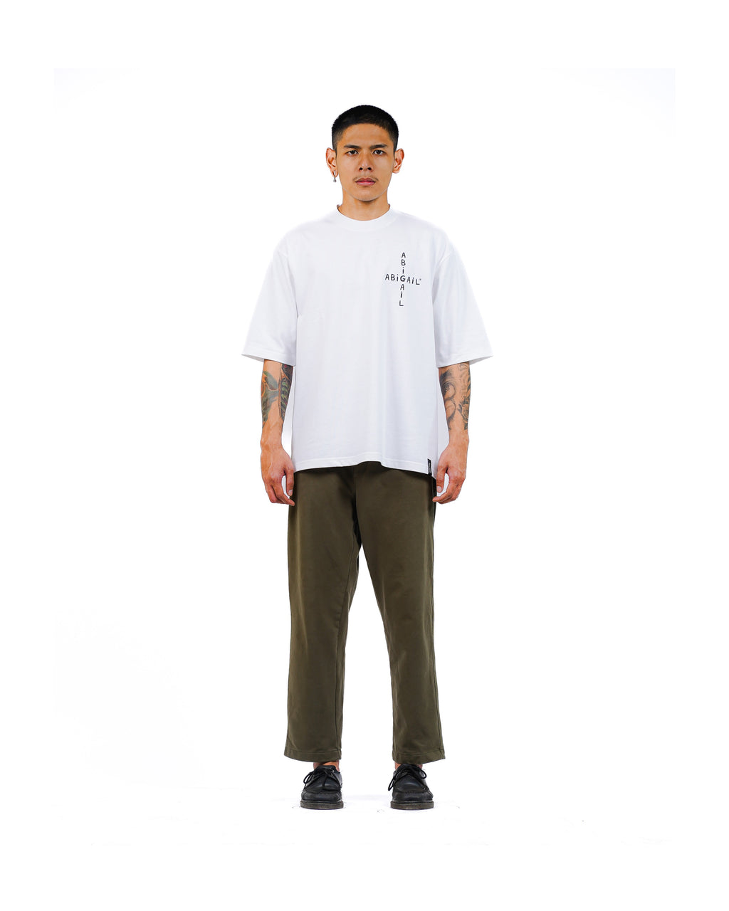 LEIGH WHITE - Oversized Shortsleeve T-Shirt