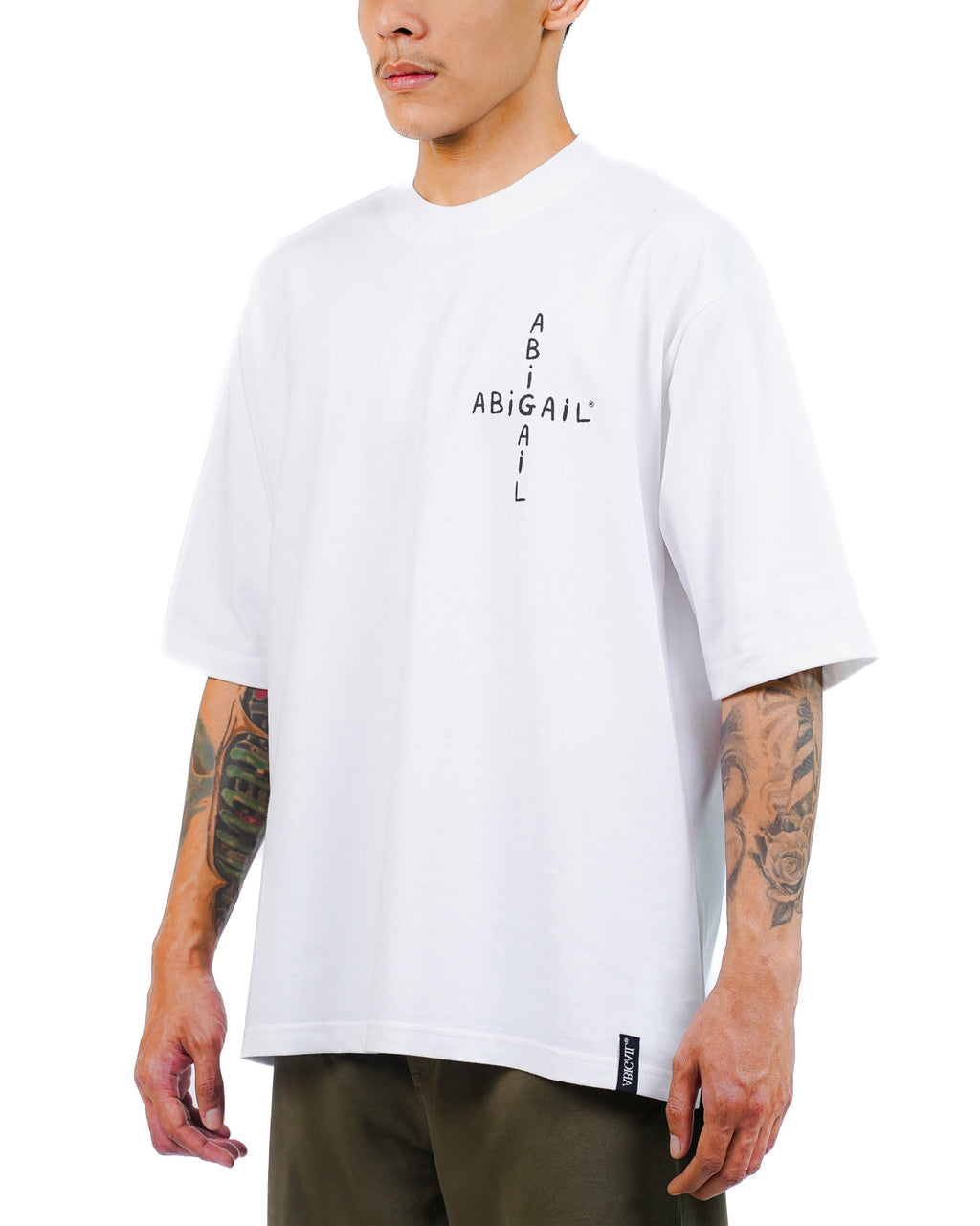 LEIGH WHITE - Oversized Shortsleeve T-Shirt
