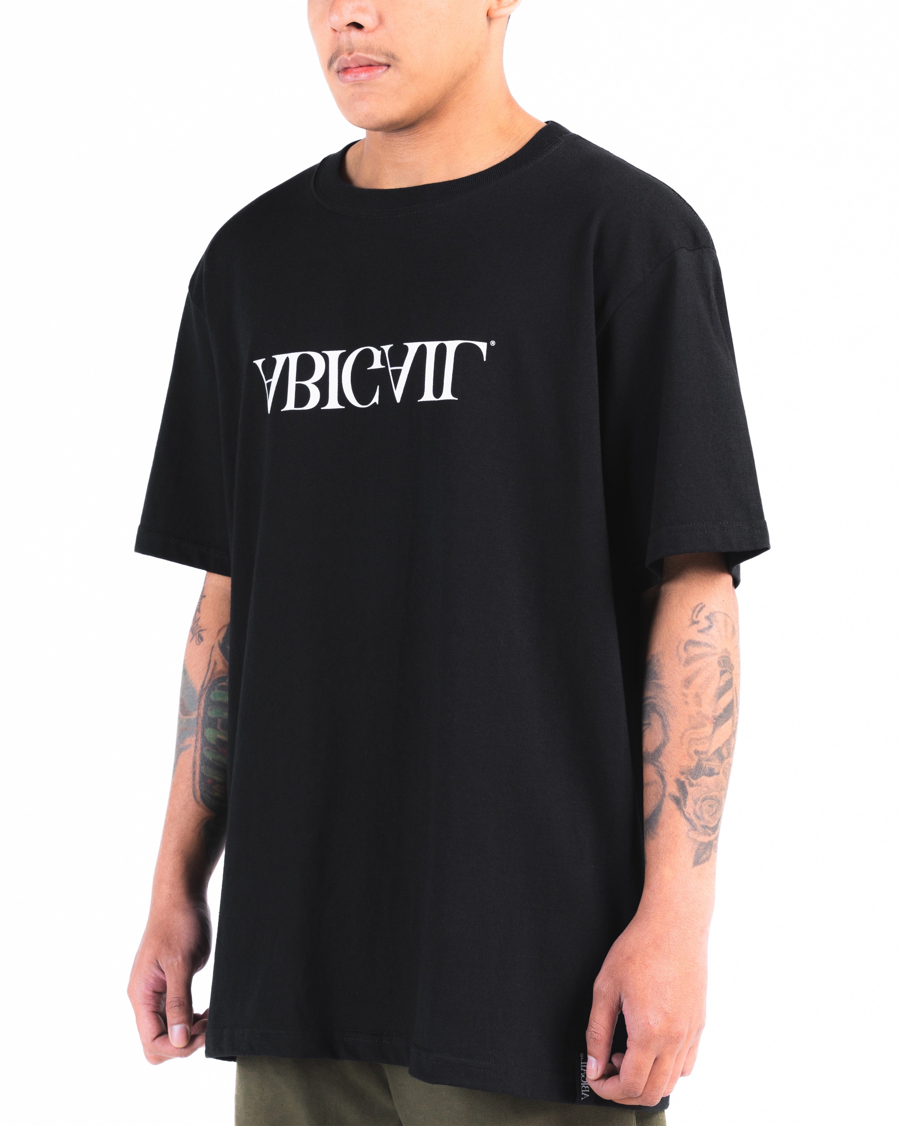 COLLINS B - Shortsleeve T-Shirt