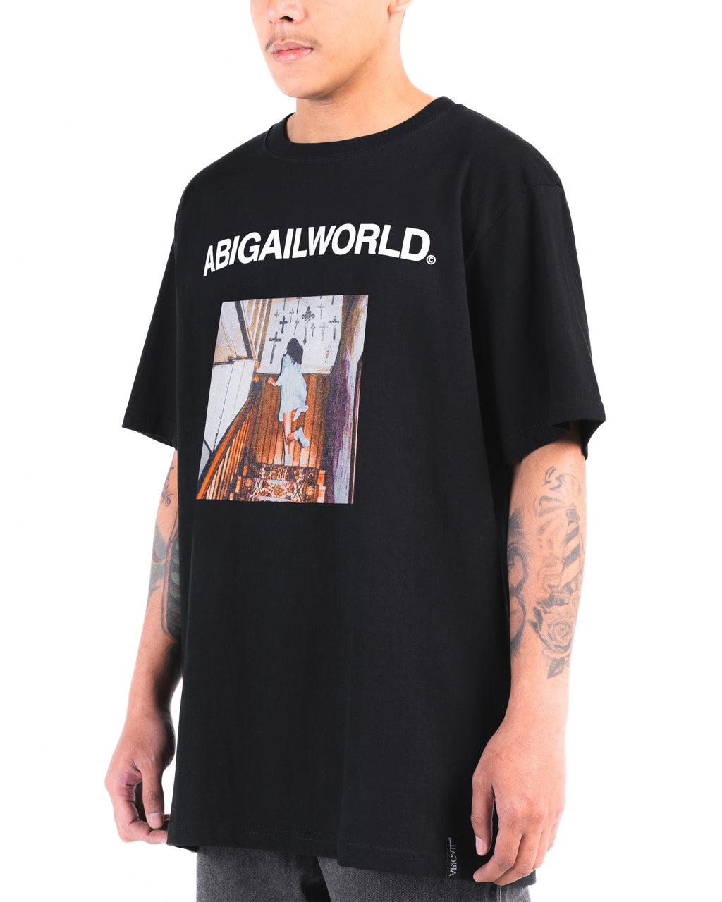 DESCEND B - Shortsleeve T-Shirt
