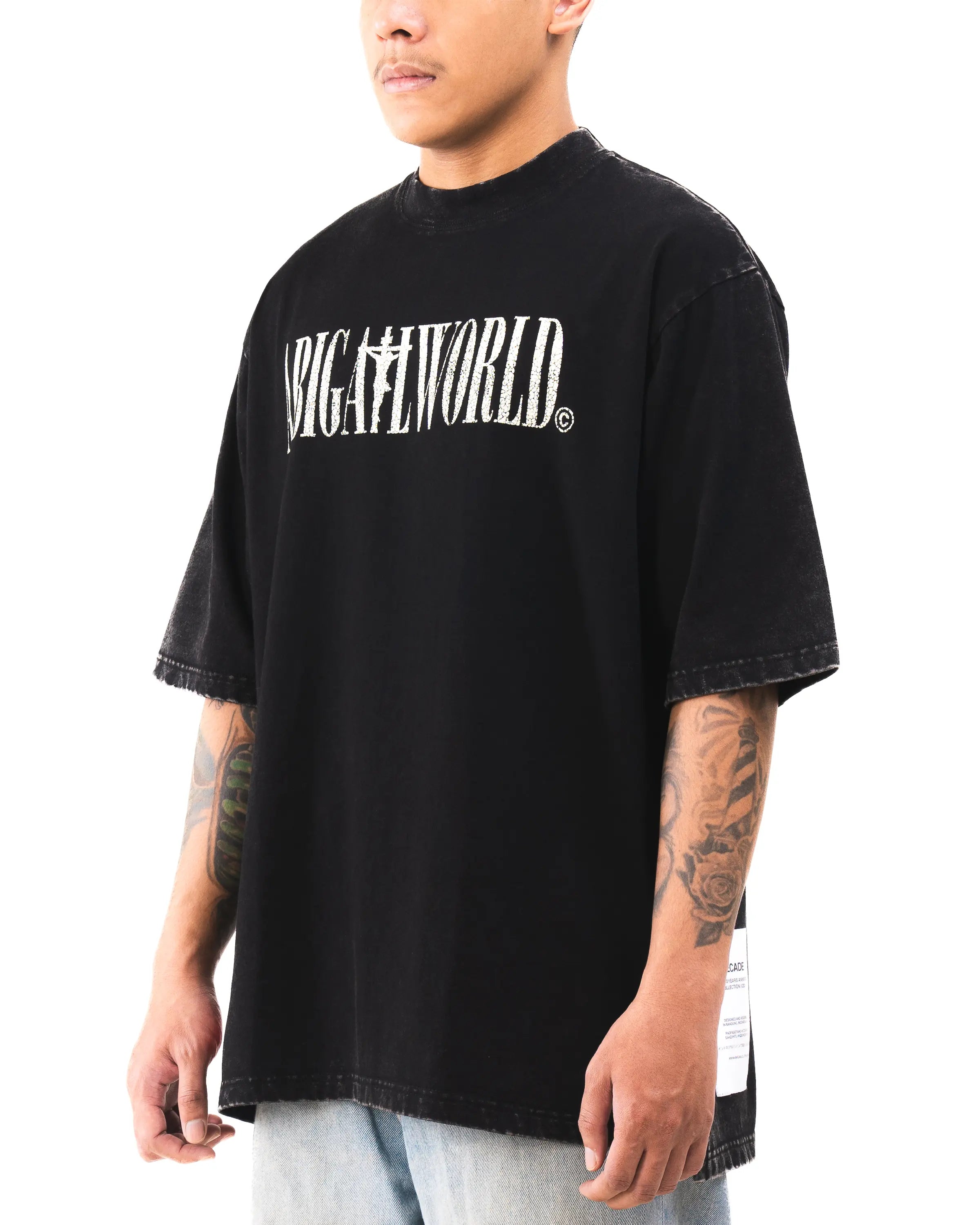 AOD 2 - Oversized Shortsleeve T-Shirt