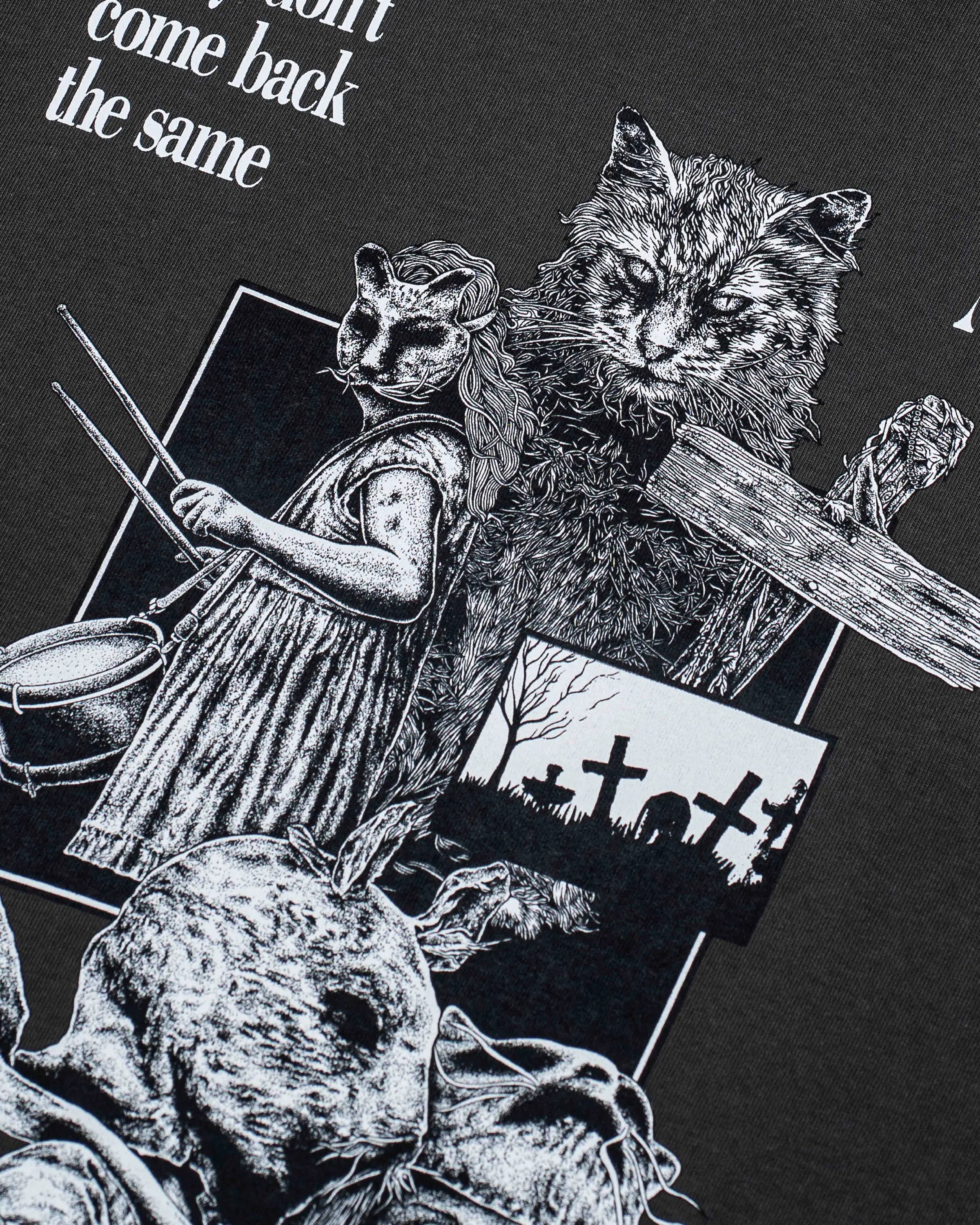 CHURCH - Oversized Shortsleeve T-Shirt