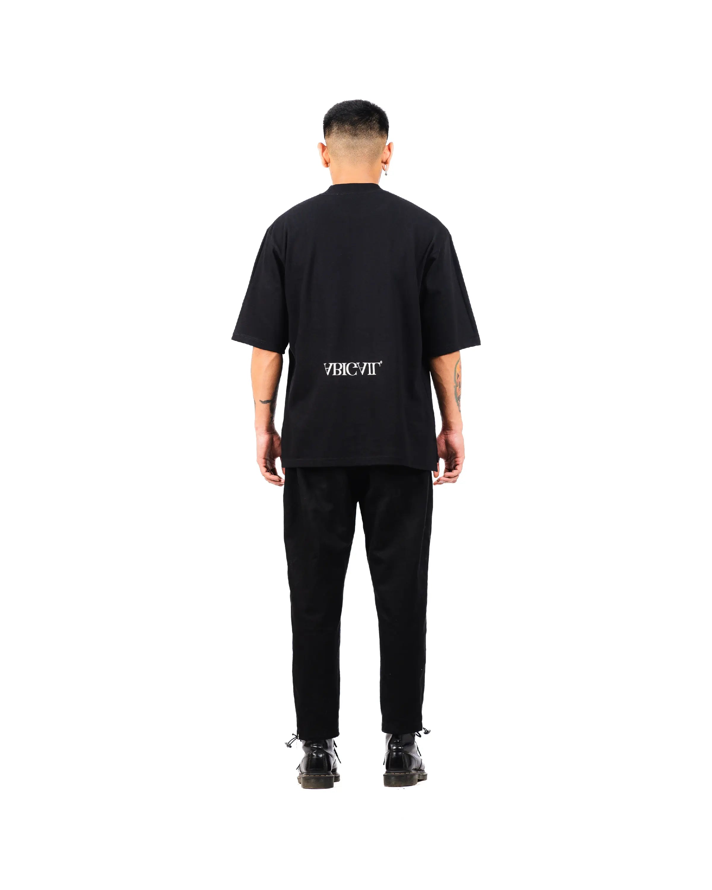 DAMIEN - Oversized Shortsleeve T-Shirt